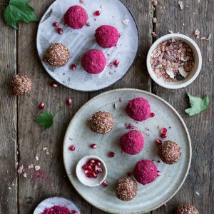 energy-balls-compressor Vegan Energy Balls Recipe